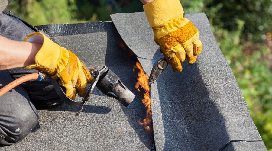 Professional residential roofers in Holland, TX